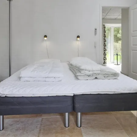 Vieno - 2-6km From The Sea By Interhome Feriehus